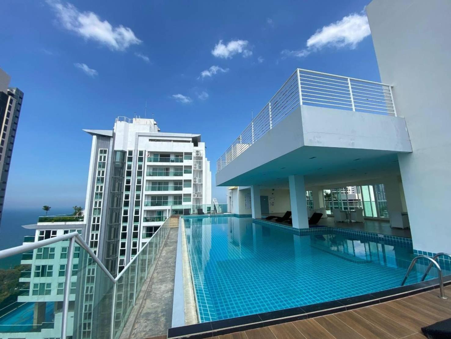 The View Cosy Beach By Pattaya Sunny Rentals Extérieur photo